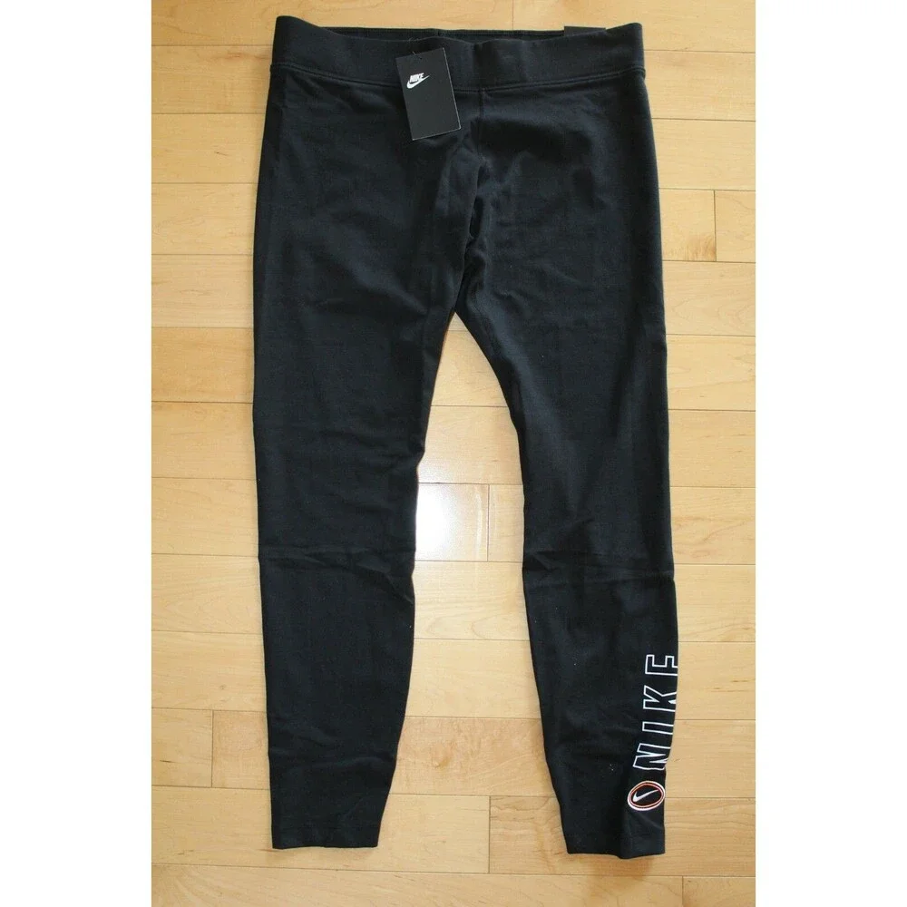 NWT NIKE Women's Athletic Varsity Workout Logo Leggings Pants‎ Black White